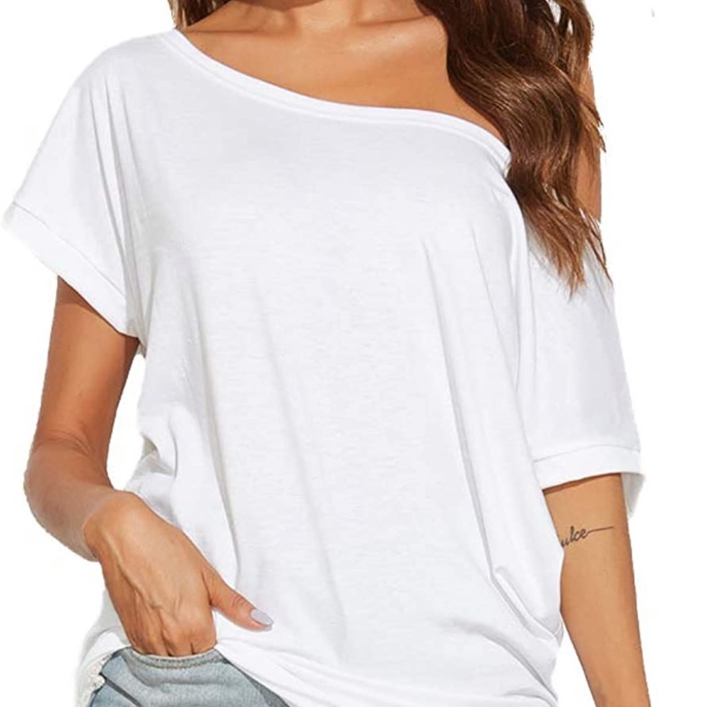 Women’s off the shoulder top S